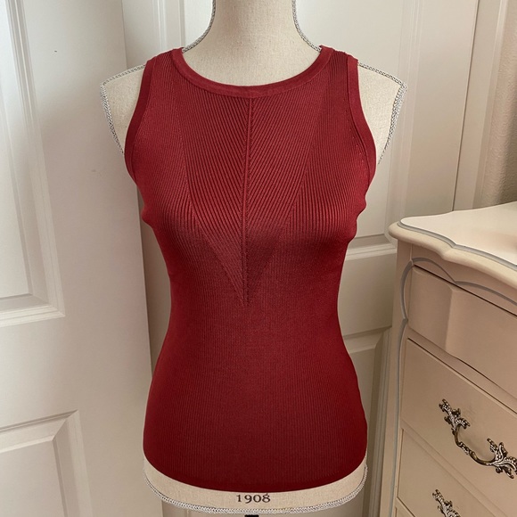 White House Black Market Top - Picture 2 of 4